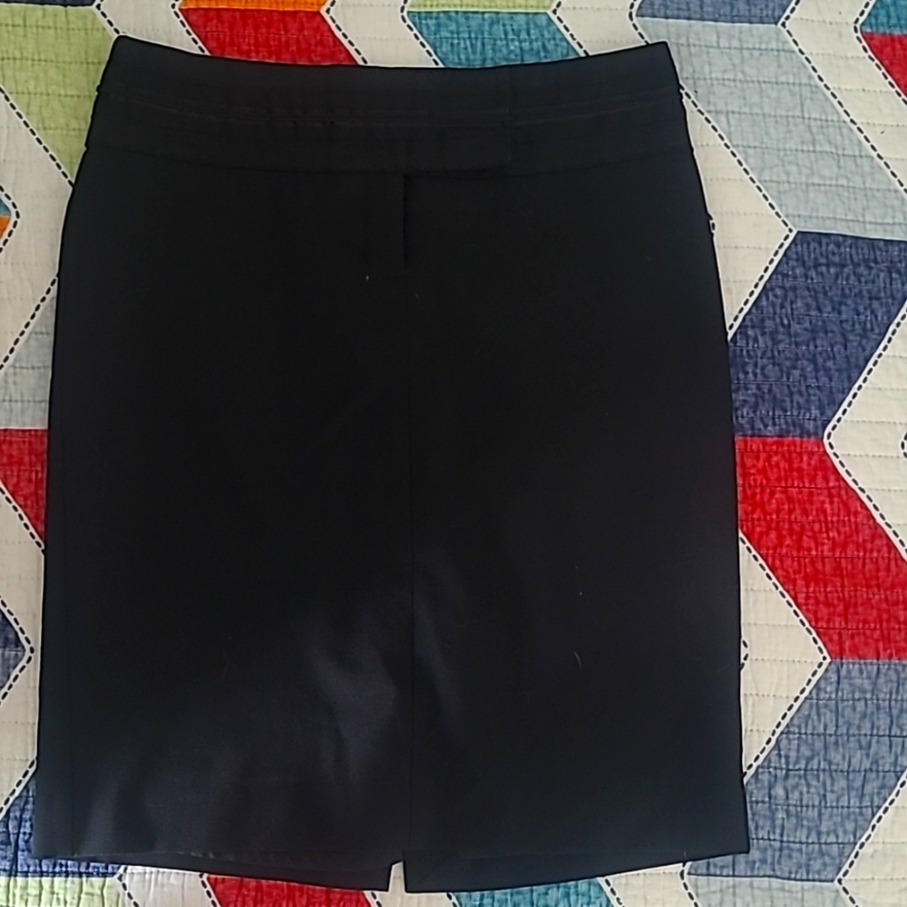 Express Design Studio Sz 4 Skirt